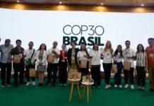 Voluntários da COP30 recebem kit de alimentos da agricultura familiar