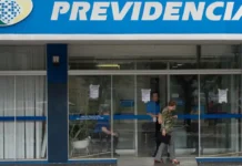 Agências do INSS abrem para atendimento extra neste sábado e domingo